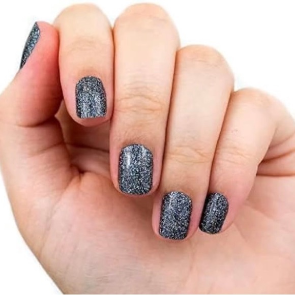 💥SALE💥Soho-over it Color Street Nails - Picture 3 of 5